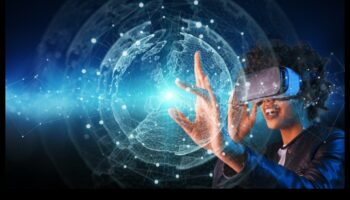 العوالم الرقمية: صياغة المستقبل باستخدام ابتكارات الواقع المعزز