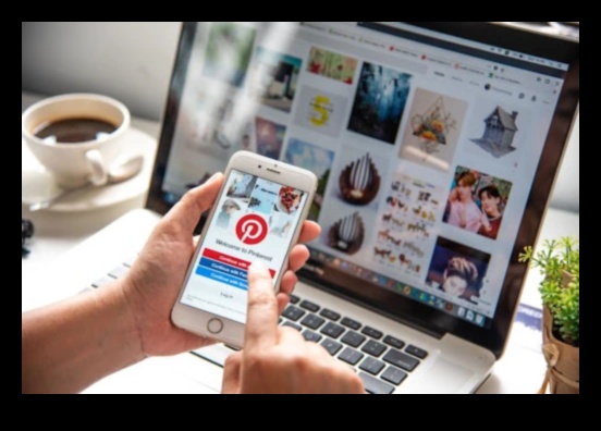 الدبابيس والتحويلات: بناء العلاقات على موقع Pinterest