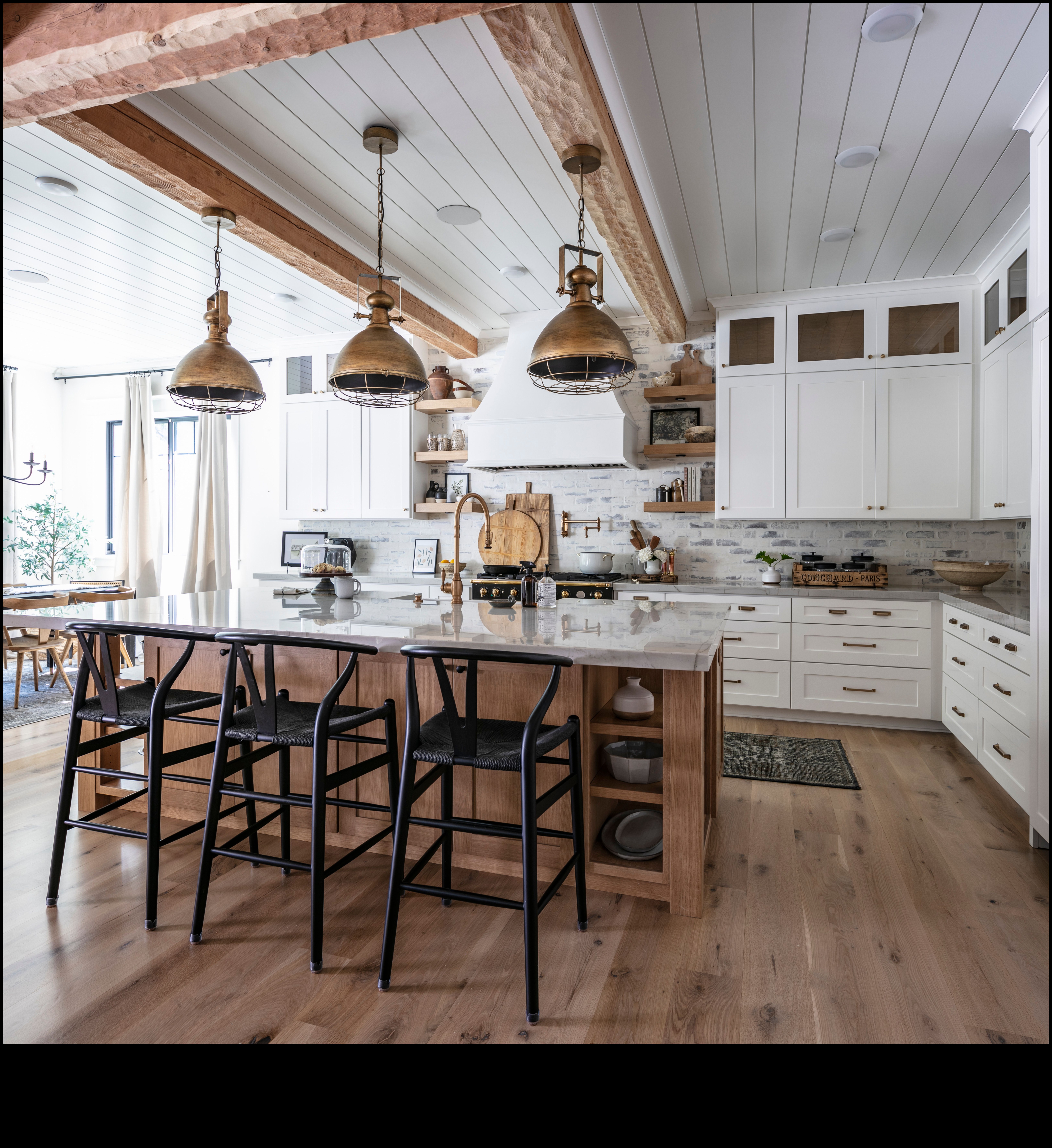 ديكور صناعي أنيق للمساحات الصغيرة 4 كيفية دمج الديكور الصناعي الأنيق مع الحياة الحضرية في شقة صغيرة؟